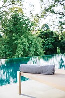 Treeline Urban Resort