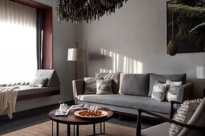 Treeline Urban Resort