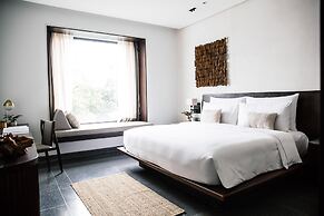 Treeline Urban Resort