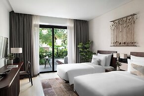Treeline Urban Resort