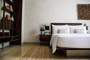 Treeline Urban Resort