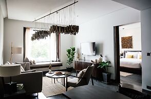 Treeline Urban Resort