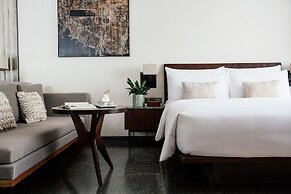 Treeline Urban Resort