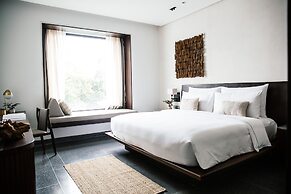 Treeline Urban Resort