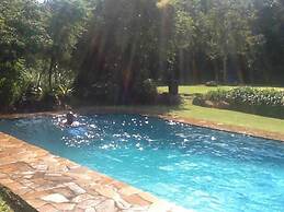 2 Bedroom Executive & Holiday Suburban Home