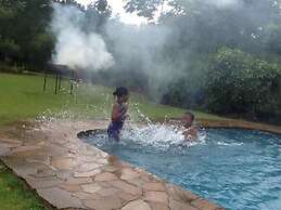 2 Bedroom Executive & Holiday Suburban Home