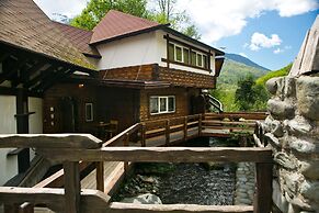 Cherepanovs' Guest House