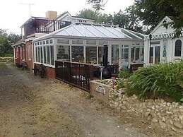 Shiralee Bed & Breakfast