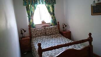 Shiralee Bed & Breakfast