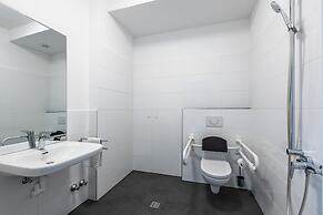 SMARTY Airport Cologne Hotel