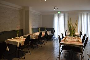 Hotel Cafe Galerie