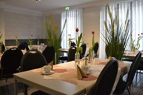Hotel Cafe Galerie