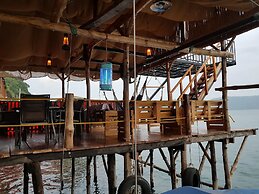 Captain Morgan Hostel