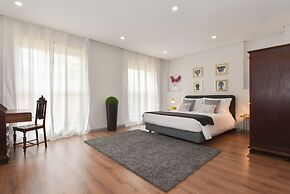 Rosario's Boutique Apartments