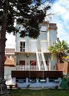 Rosario's Boutique Apartments