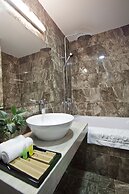 Victor Hotel Cau Giay