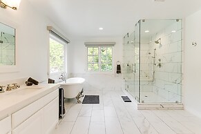 Beverly Glen Estate