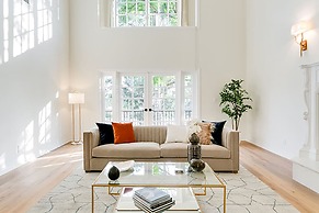 Beverly Glen Estate