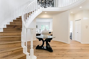 Beverly Glen Estate
