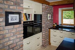 Castleview - Newton Steading