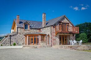 Castleview - Newton Steading