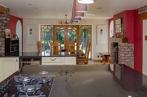 Castleview - Newton Steading