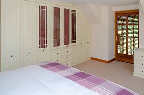 Castleview - Newton Steading