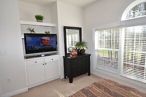 River Crossing Apartment 1233