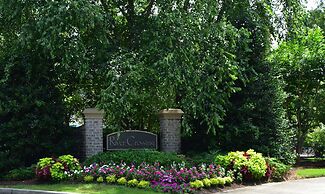 River Crossing Apartment 1233