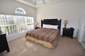 River Crossing Apartment 1233