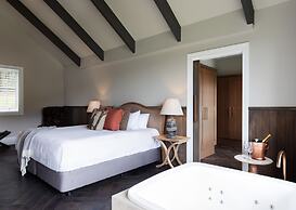 Brokenback Views Country Estate