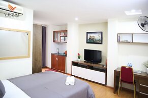 V House 1 Serviced Apartment