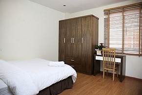 V House 1 Serviced Apartment