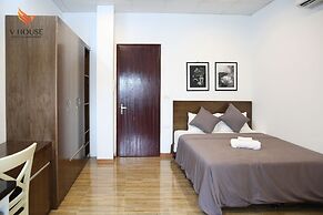 V House 5 Serviced Apartment