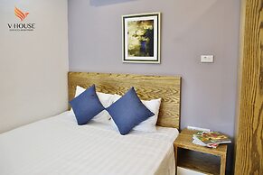 V House 5 Serviced Apartment