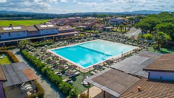 Appartamento Palazzeta With Pool, Near the Sea