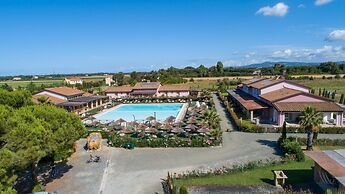 Appartamento Palazzeta With Pool, Near the Sea