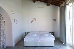 Appartamento Palazzeta With Pool, Near the Sea