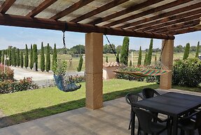 Appartamento Palazzeta With Pool, Near the Sea