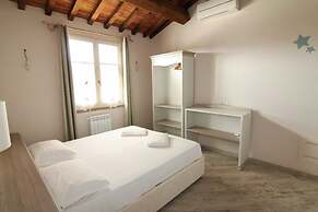 Appartamento Palazzeta With Pool, Near the Sea