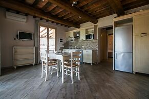 Appartamento Palazzeta With Pool, Near the Sea