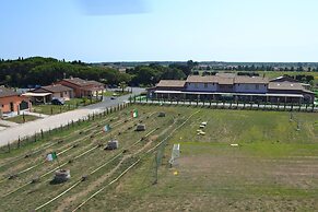 Appartamento Palazzeta With Pool, Near the Sea