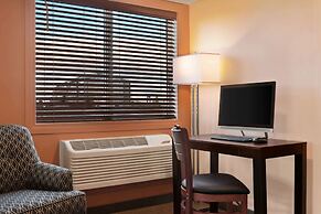 Travelodge by Wyndham Pincher Creek