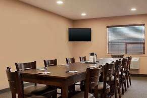 Travelodge by Wyndham Pincher Creek