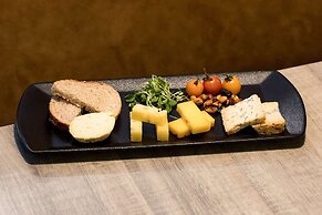 Radisson Serviced Apartments Antananarivo City Centre