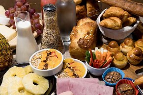 Radisson Serviced Apartments Antananarivo City Centre