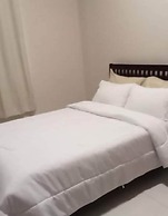 101 Newport Condo Across the Airport