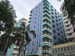 101 Newport Condo Across the Airport