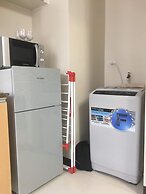 101 Newport Condo Across the Airport