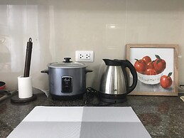 101 Newport Condo Across the Airport